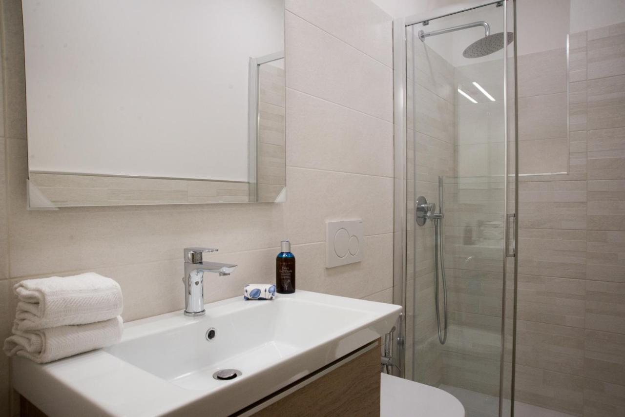 Bed and Breakfast A Due Passi Da San Pietro Roma Esterno foto